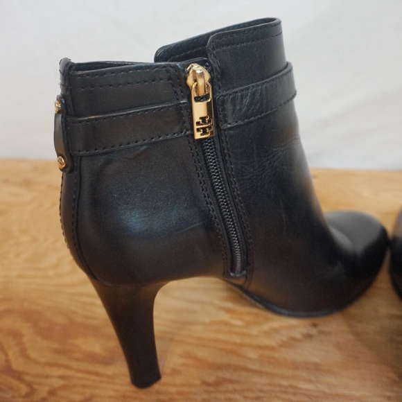 tory burch bristol 85mm equestrian bootie with side zip in black size 7 - Picture 5 of 13